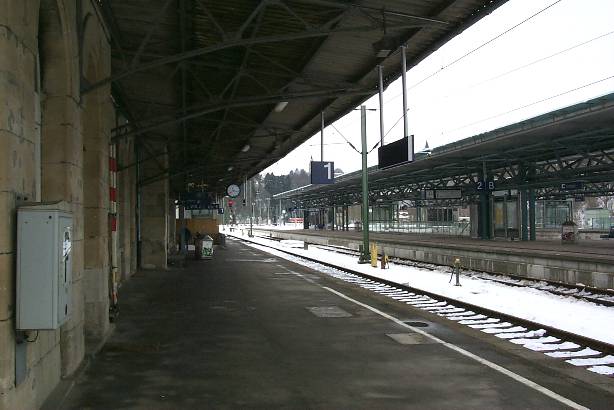 Ansichten Mittelstadt Gebaeude Bahnhof Februar2003 Bahnhof 09.02.2003 05.JPG