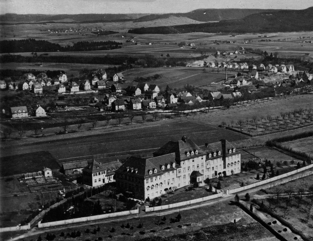 Ansichten Weststadt Krankenhausstrasse AltesKreiskrankenhaus Um1935 AltesKrankenhaus um 1935 02.jpg