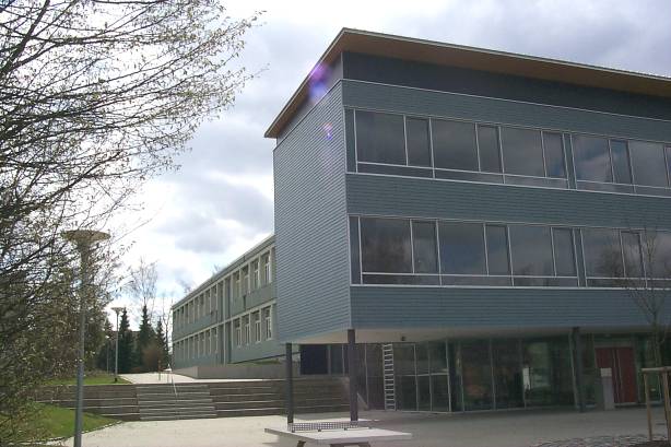 Datei:Ansichten Mittelstadt Heerstrasse Realschule Realschule 13.04.2001 02.JPG