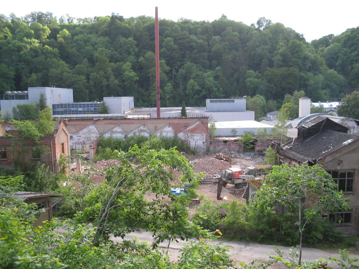 Ansichten GewerbeparkNeckartal WestlichesNeckartal Vermischtes Ruinen Juni2005 Ruinenfeld 04.06.2005 04.jpg