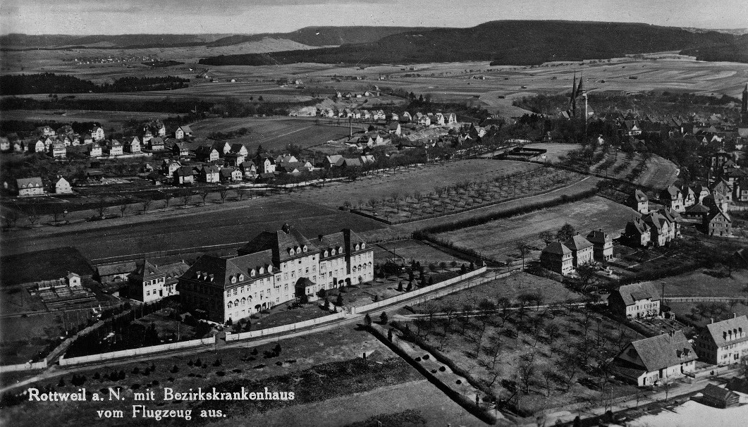 Ansichten Luftbilder 1930 Um1935 AltesKrankenhaus um 1935 01.jpg