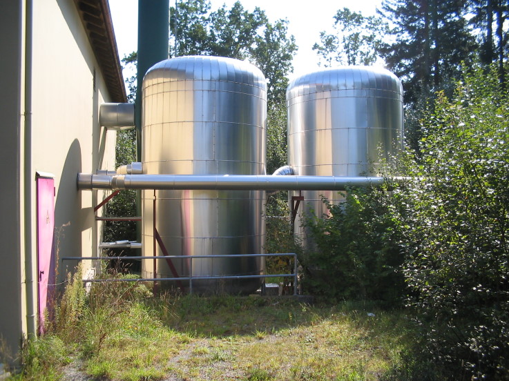 Themen 2005 September2005 Biogas-Kraftwerk BlockheizKraftwerkHausen 05.09.2005 04.jpg