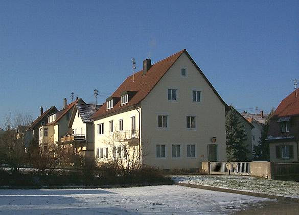Datei:Ansichten Weststadt Grundstrasse Grundstrasse 15.12.2001 02.jpg