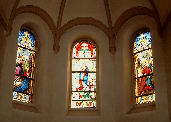 Datei:Ansichten Hausen Gebaeude Kirche Innen KircheHausen Innen 22.11.2003 02.jpg