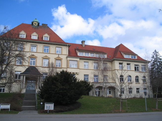 Datei:Ansichten Weststadt Krankenhausstrasse AltesKreiskrankenhaus AltesKrankenhaus 25.03.2005 04.jpg