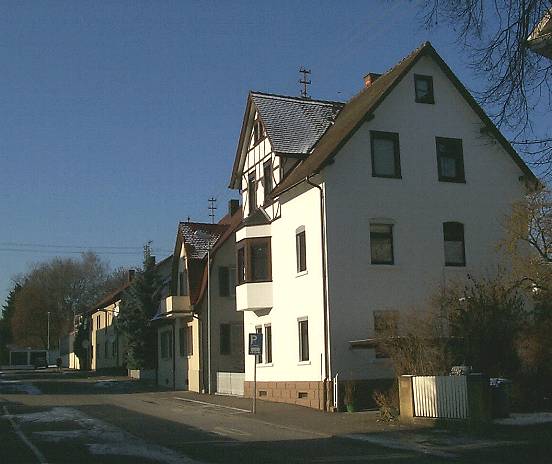 Datei:Ansichten Weststadt Grundstrasse Grundstrasse 15.12.2001 03.jpg