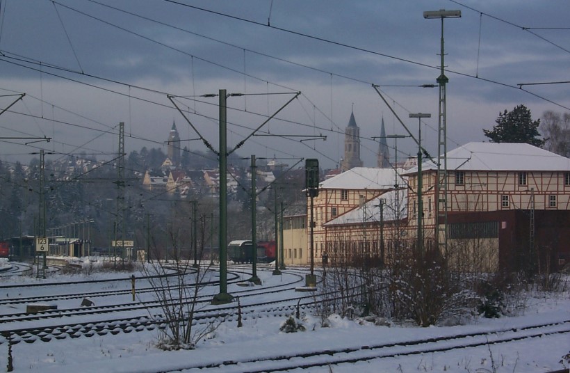 Ansichten Mittelstadt Gebaeude Bahnhof Bahnbetriebswerk Januar2000 Bahnbetriebswerk 01.01.2000 02.jpg