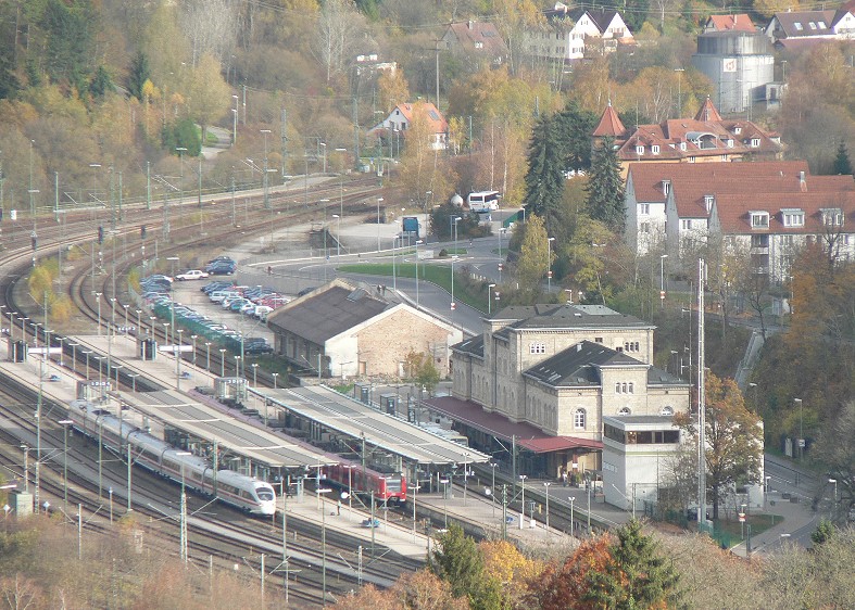 Ansichten Mittelstadt Gebaeude Bahnhof Oktober2005 Bahnhof 31.10.2005 03.jpg