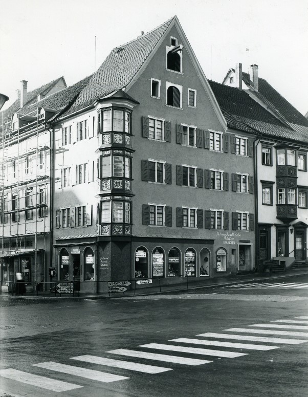 Ansichten Innenstadt ObereHauptstrasse Hauptstrasse 32 Um1955 Hauptstrasse 32 Um 1955 01.jpg