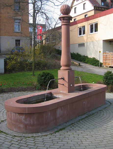 Typisch rottweil Brunnen Ruhe-Christi-Brunnen2007.jpg