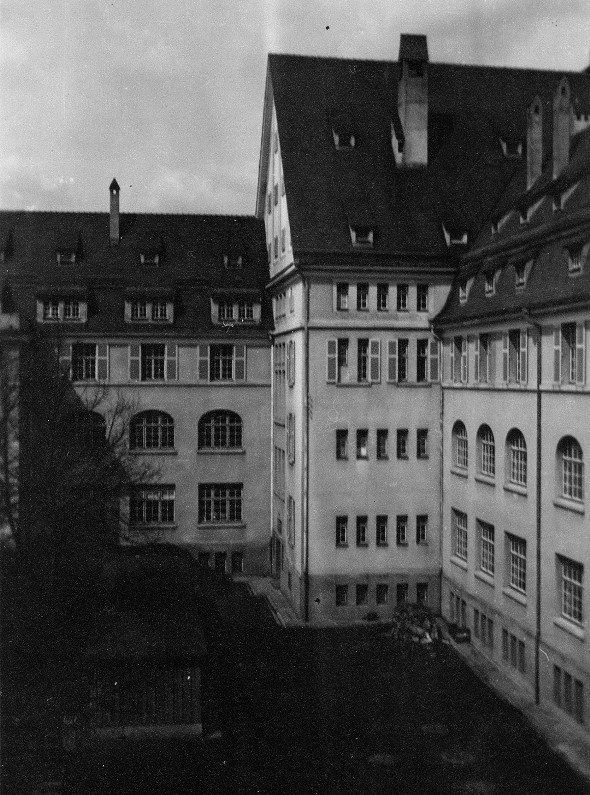 Ansichten Mittelstadt Kaiserstrasse Kaiserstrasse 10 Aufbaugymnasium 1940 NPEA 1940 02.jpg