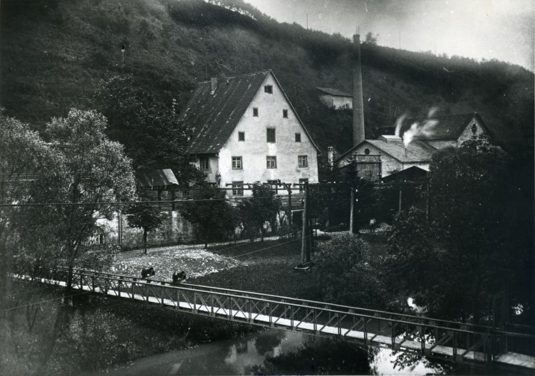 Datei:Ansichten GewerbeparkNeckartal Pulvermuehlen OberePulvermuehle Um 1900 01.jpg