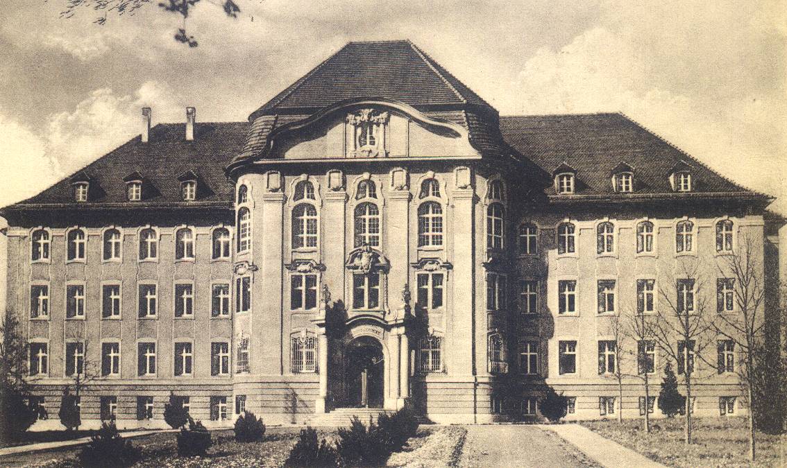 Ansichten Mittelstadt Gebaeude Landgericht Um1930 Landgericht Um 1930 01.JPG
