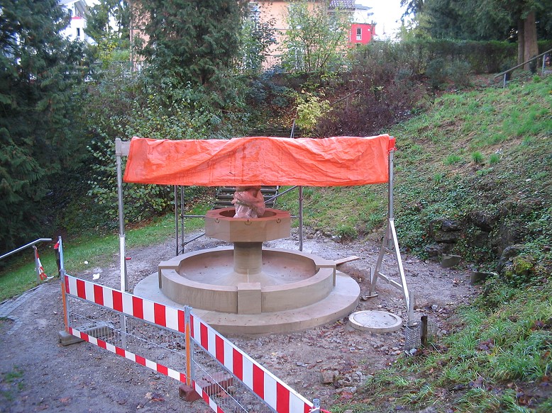 Typisch rottweil Brunnen BrunnenStadtgraben November2006 2006.11.12 BrunnenStadtgraben 12.11.2006 03.jpg