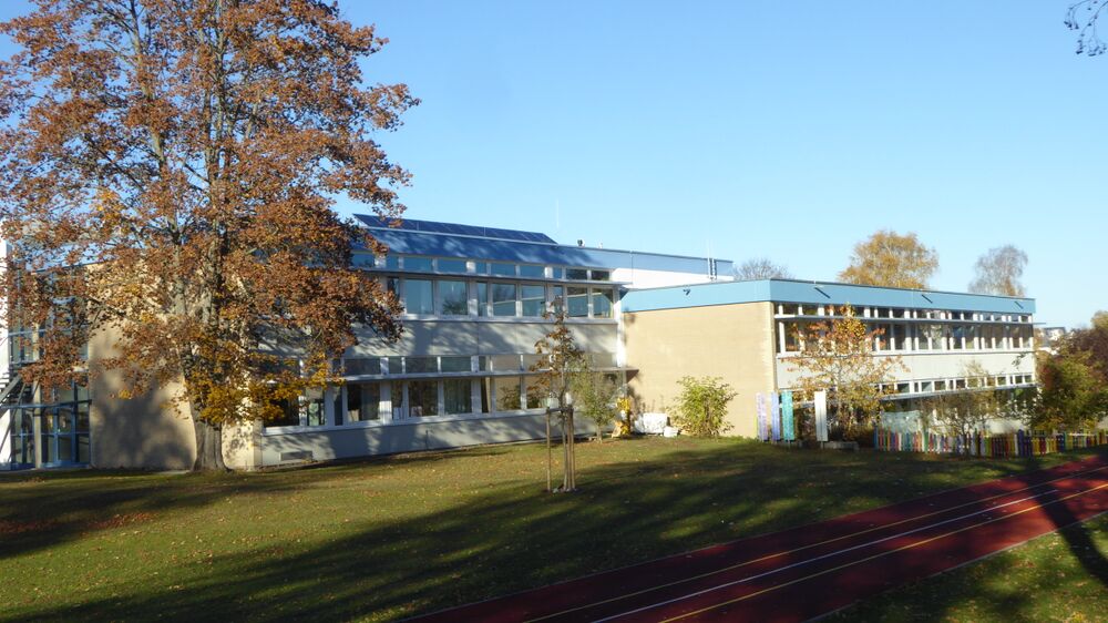 330 Villingendorfer Schule im Herbst, Nov. 2018 - Copyright - Claus Lutz.JPG