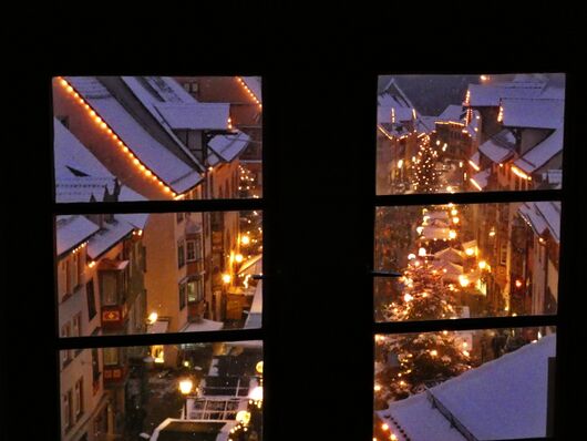 Fensterbild Weihnachtsmarkt2.JPG